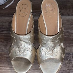 Jack roger wedges
